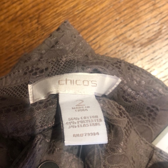 Floral Lace 5 pocket 31.5 in Regular pant - Picture 5 of 5